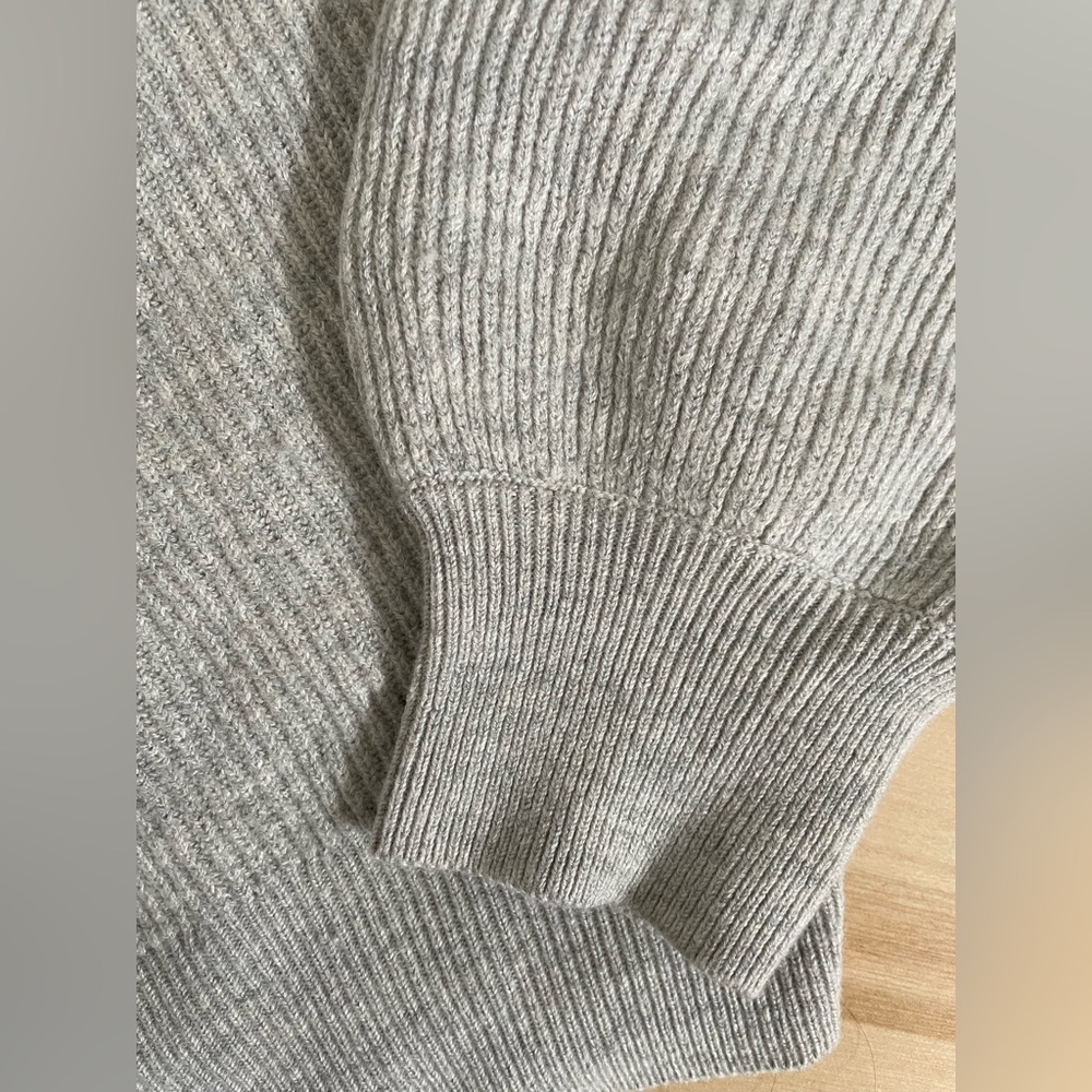 Babaton Column Sweater, wool + linen blend in Heather Chrome - Picture 6 of 7